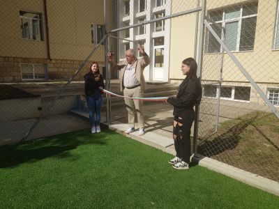 Нова спортна площадка в ПГТО "Дочо Михайлов" 5